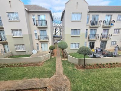 Apartment / Flat For Sale in Klippoortjie, Boksburg