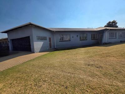 House For Sale in Hazelpark, Germiston