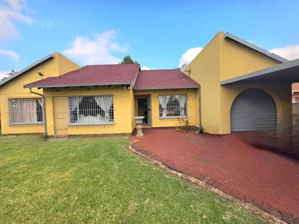 Property For Sale in Dawn Park, Boksburg